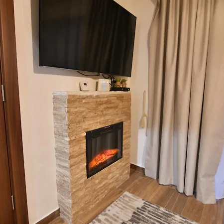 Brvnara Mont Holiday home